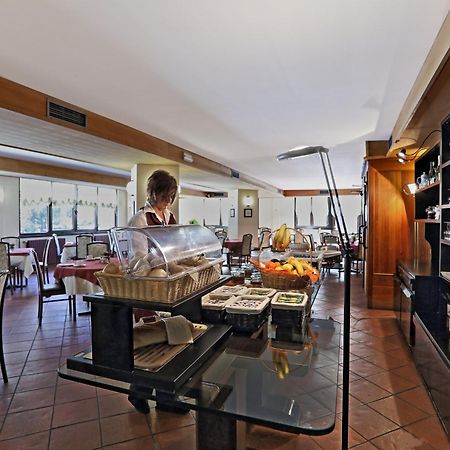 Hotel Santa Caterina Santa Caterina Valfurva Esterno foto