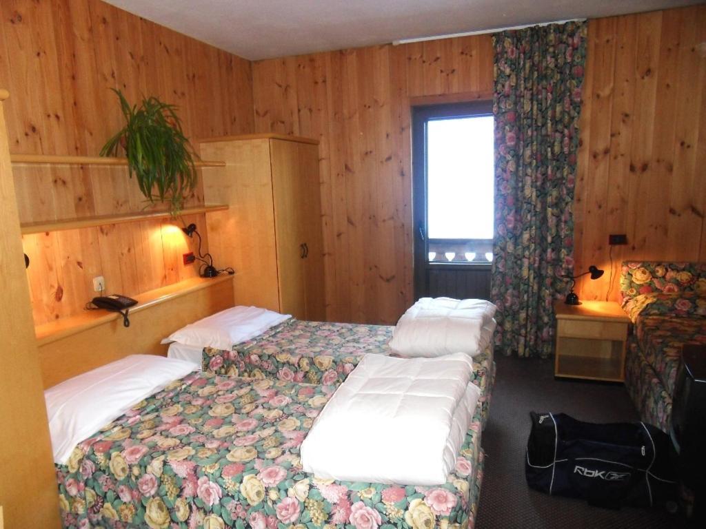 Hotel Santa Caterina Santa Caterina Valfurva Esterno foto