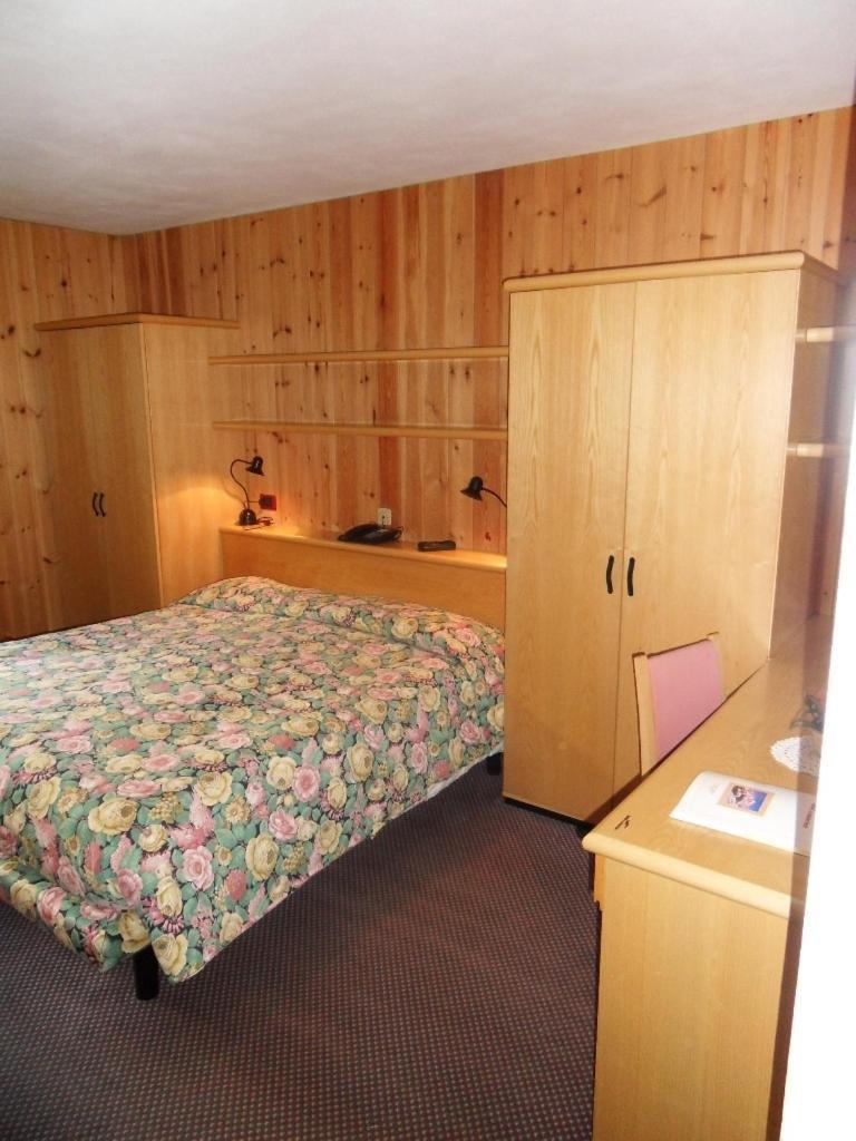 Hotel Santa Caterina Santa Caterina Valfurva Esterno foto
