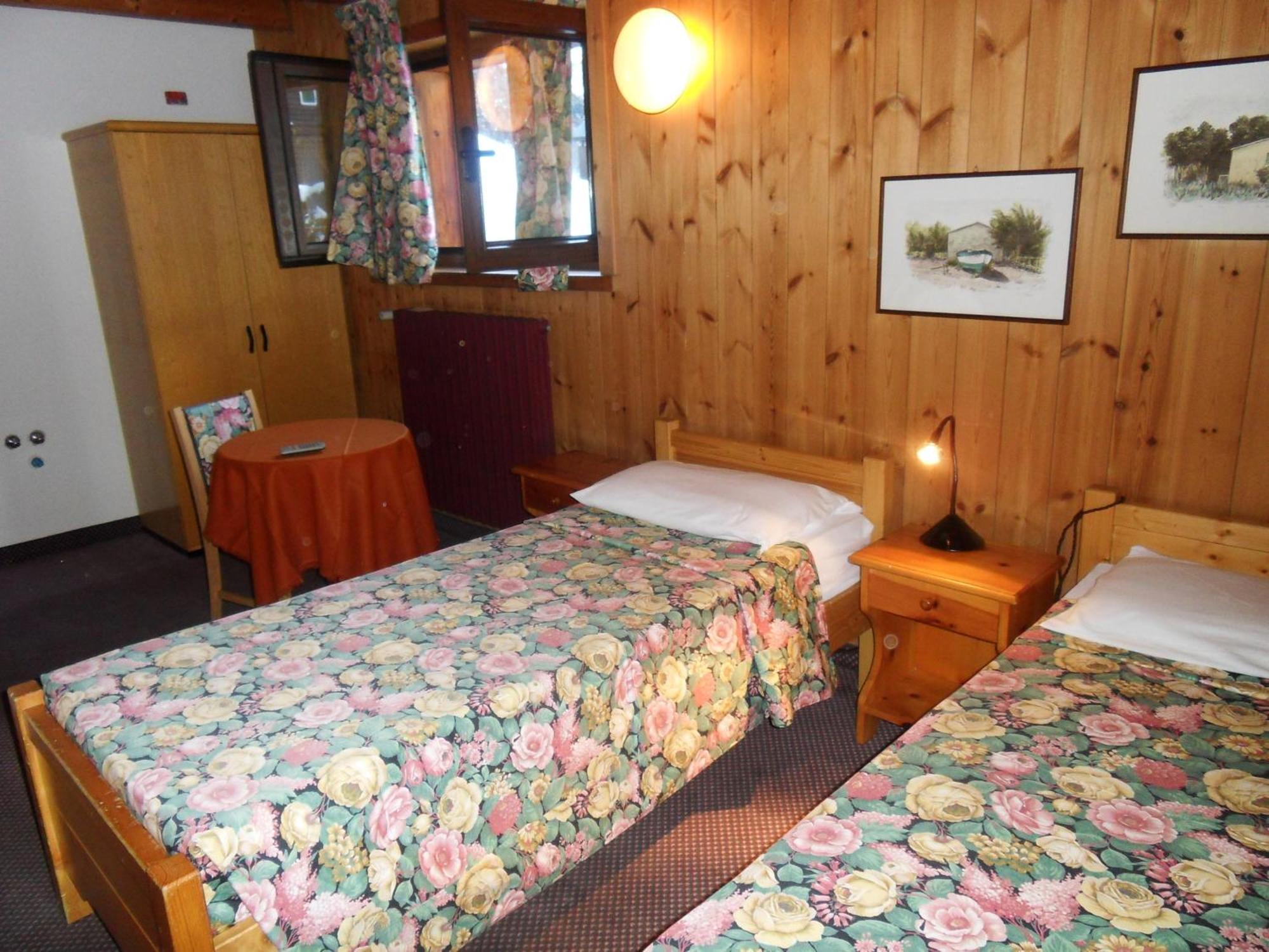 Hotel Santa Caterina Santa Caterina Valfurva Esterno foto