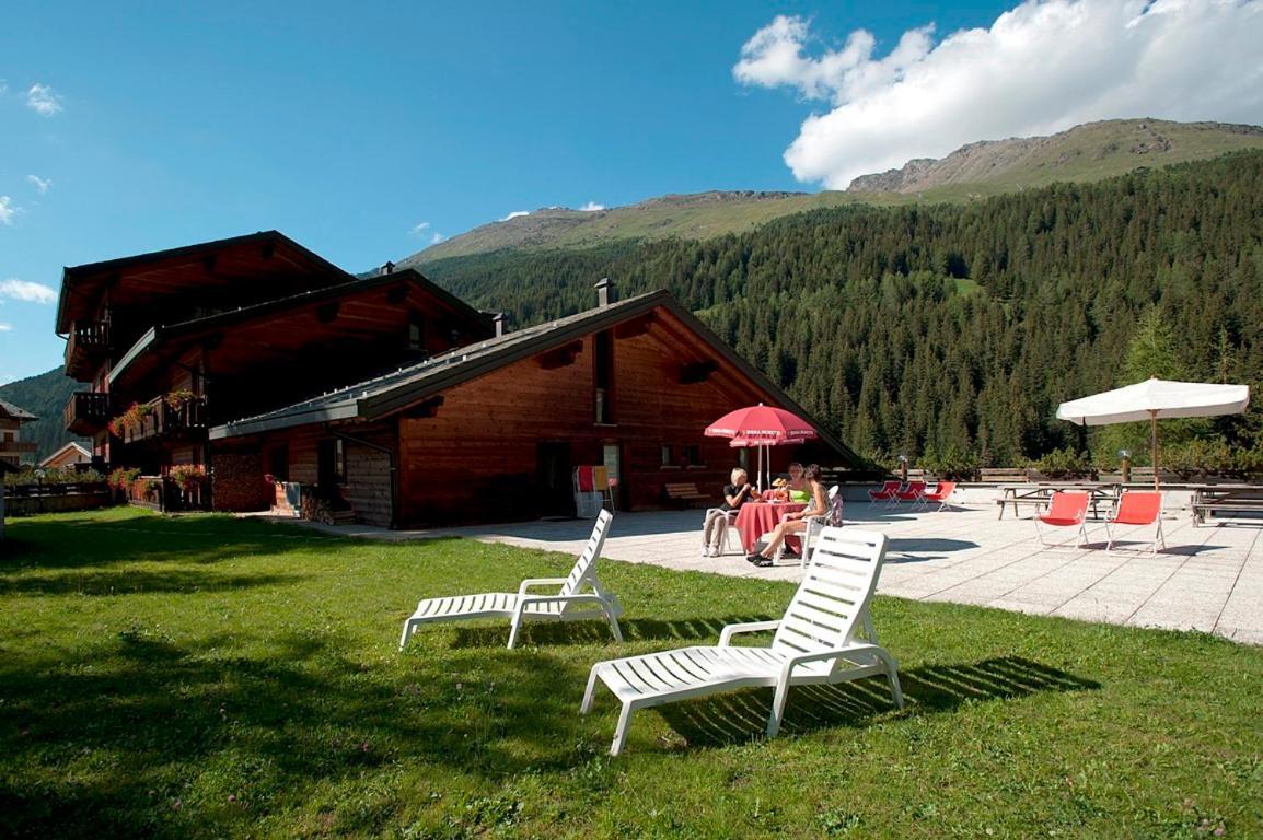 Hotel Santa Caterina Santa Caterina Valfurva Esterno foto